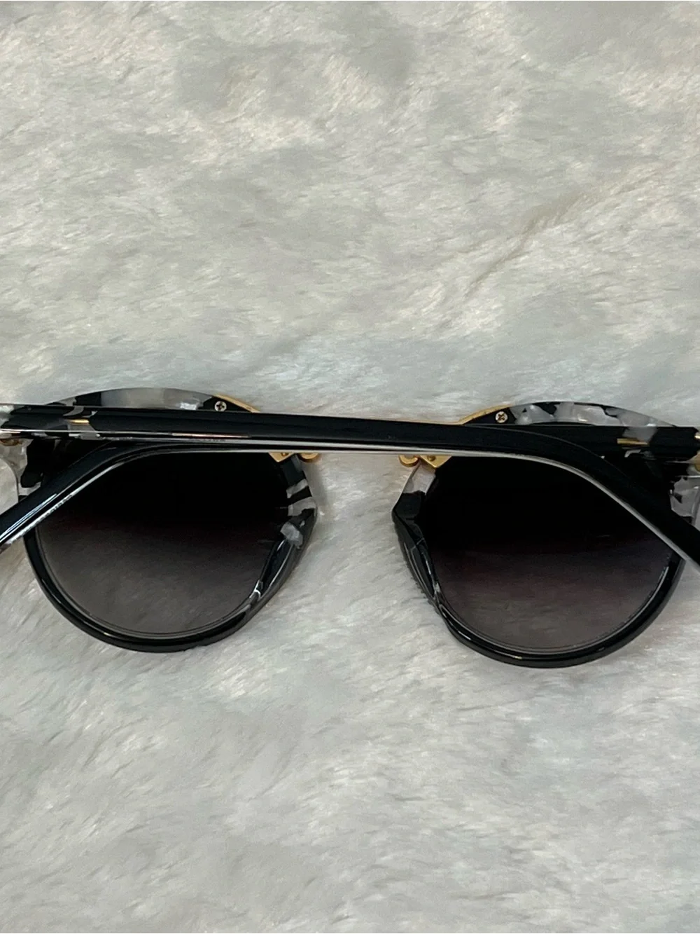 Krewe St. Louis Sunglasses 46-23 Polarized Mirrored Black & White Tortoise Shell